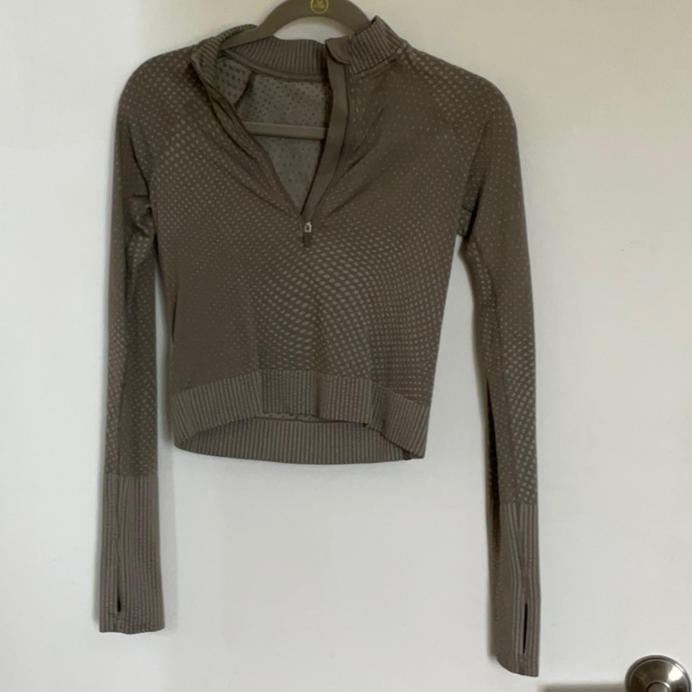 Lululemon active long sleeve zip